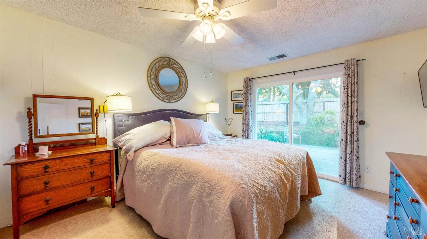 2142 Laguna Road Santa Rosa CA 95401