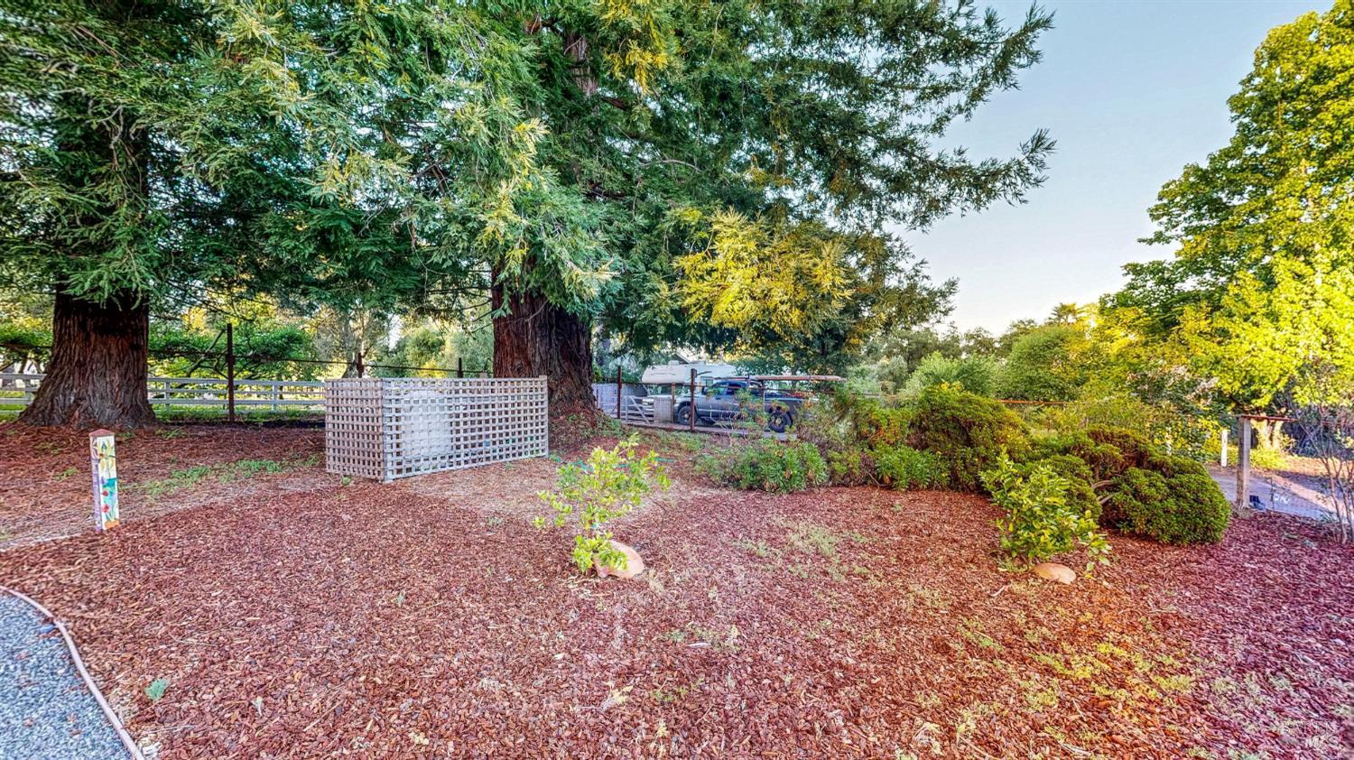 2142 Laguna Road Santa Rosa CA 95401