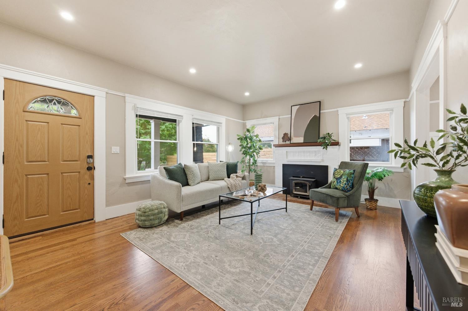 149 E Lilienthal Avenue Napa CA 94558