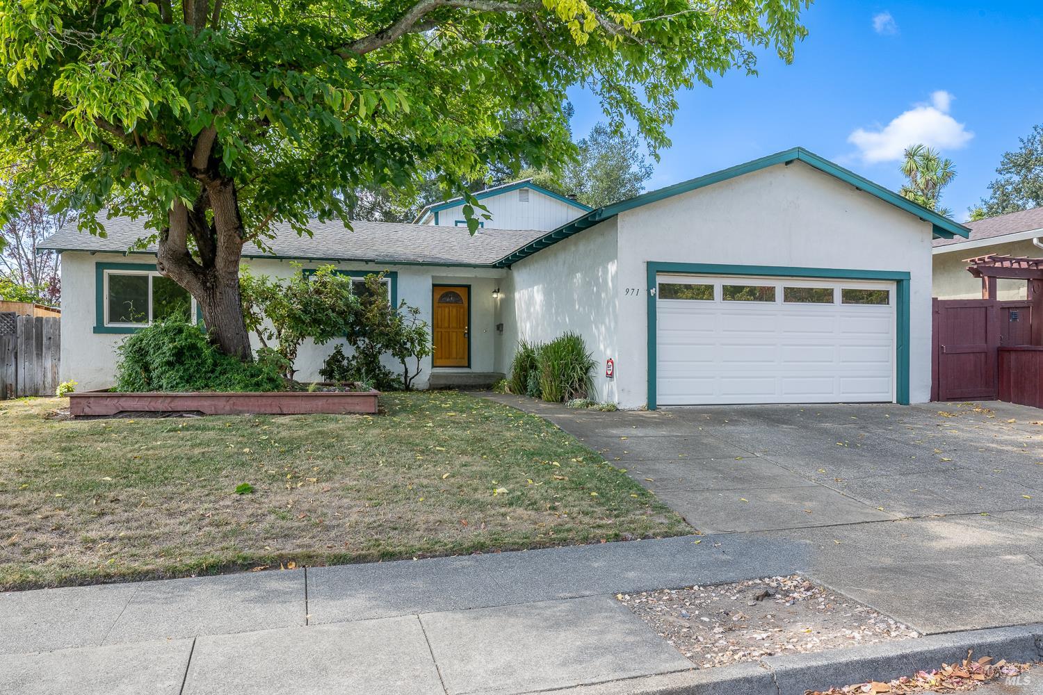 971 Estes Drive Santa Rosa CA 95409