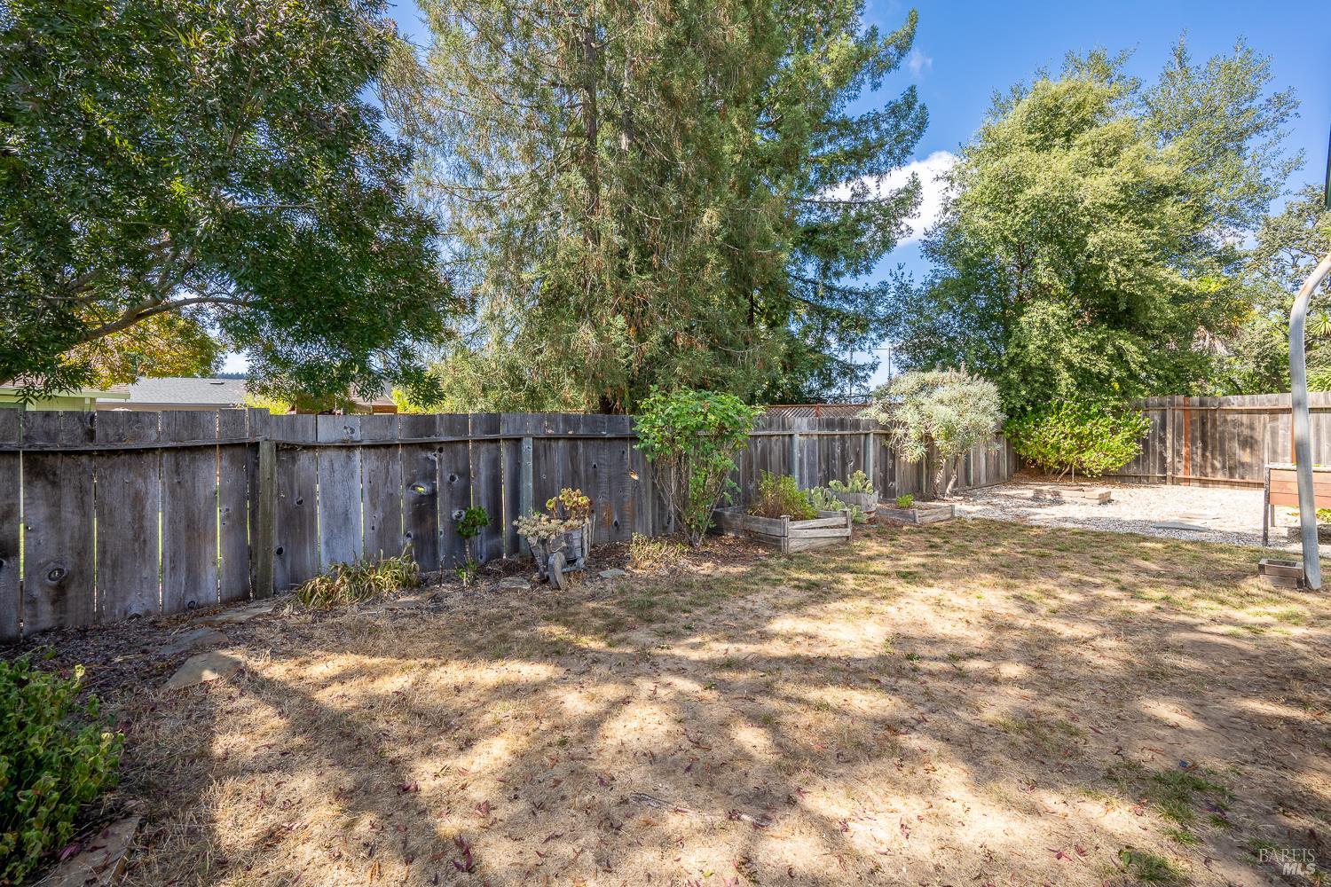 971 Estes Drive Santa Rosa CA 95409