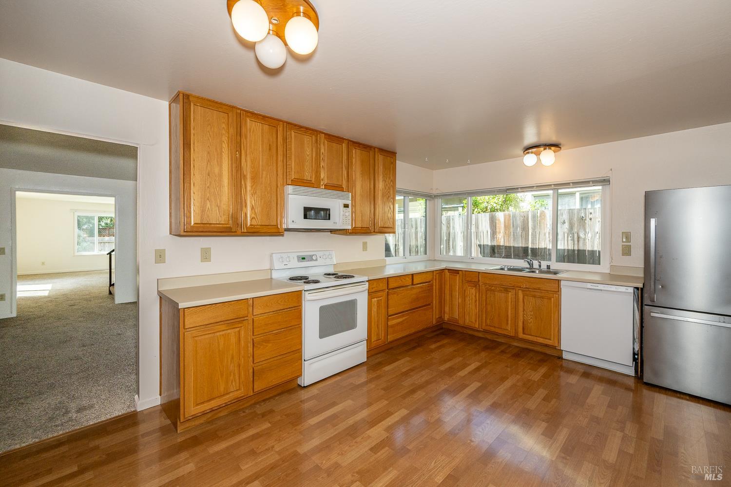 971 Estes Drive Santa Rosa CA 95409