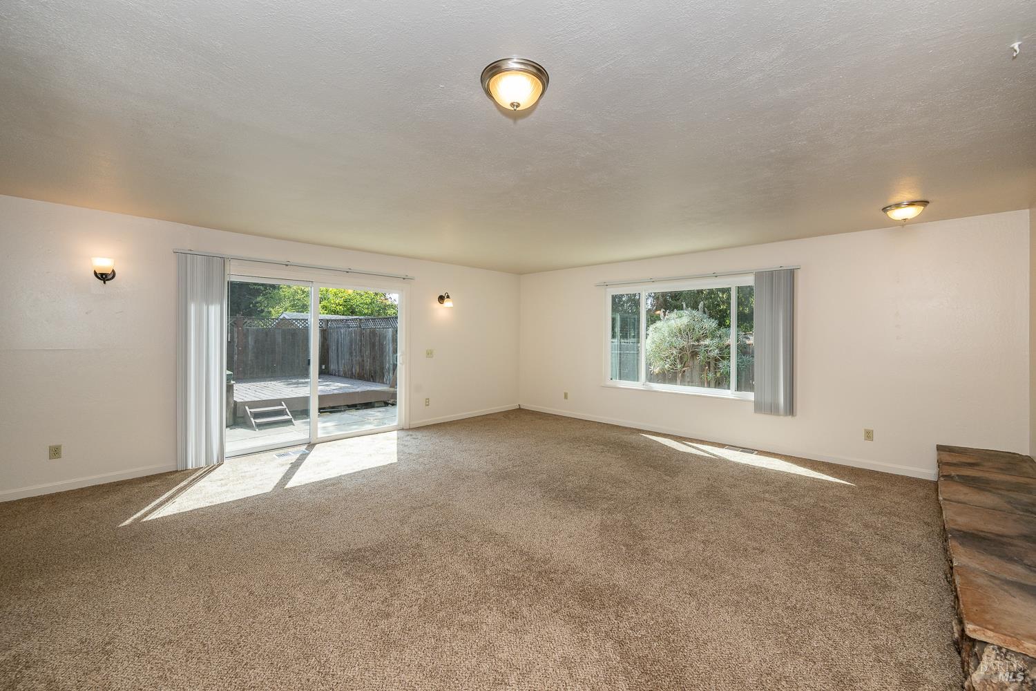 971 Estes Drive Santa Rosa CA 95409