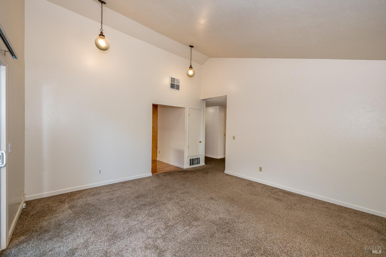 971 Estes Drive Santa Rosa CA 95409