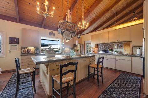 700 Old King Road Petaluma CA 94952