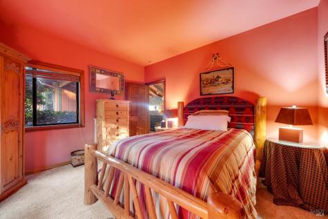 700 Old King Road Petaluma CA 94952