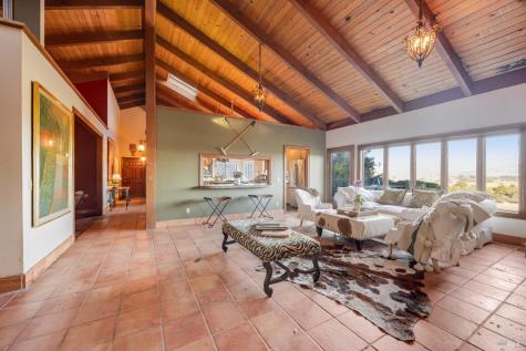 700 Old King Road Petaluma CA 94952