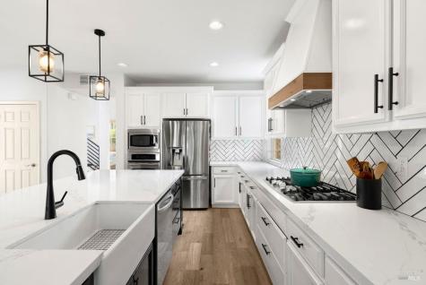 374 Decanter Circle Windsor CA 95492