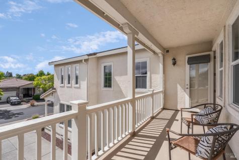 374 Decanter Circle Windsor CA 95492