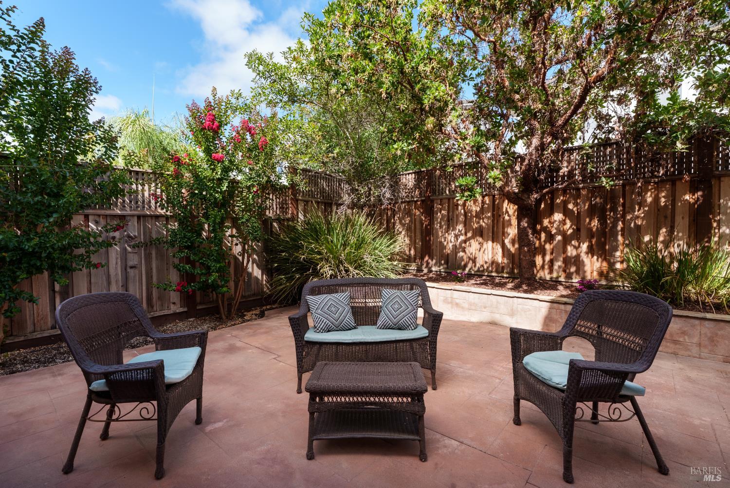 374 Decanter Circle Windsor CA 95492