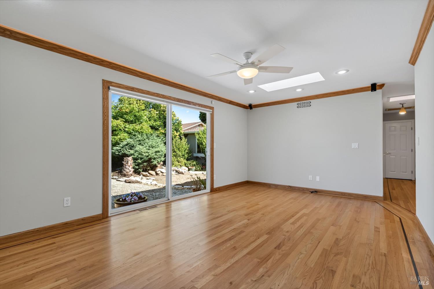 Petaluma CA 94954