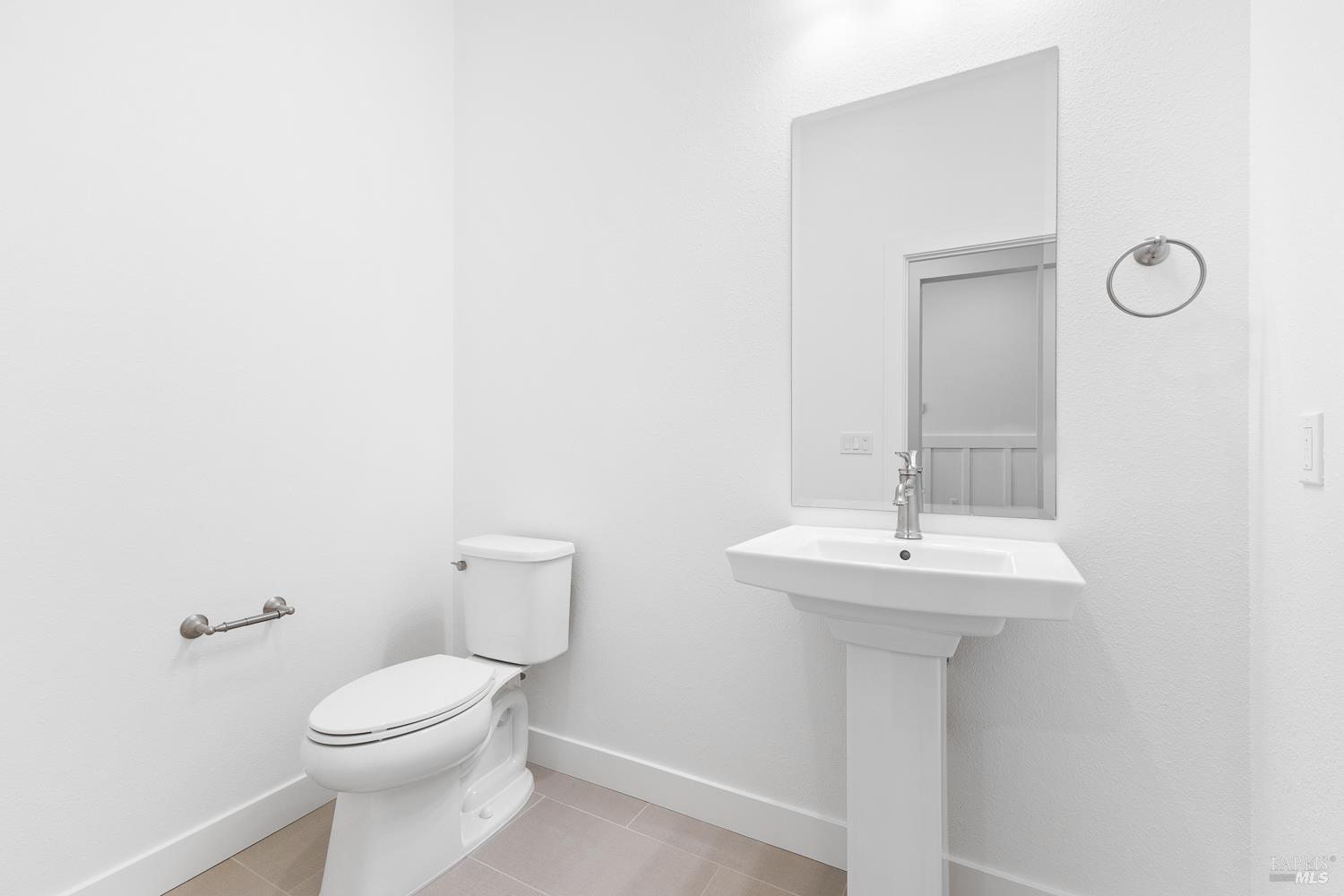 7325 Willowglen Drive Rohnert Park CA 94928