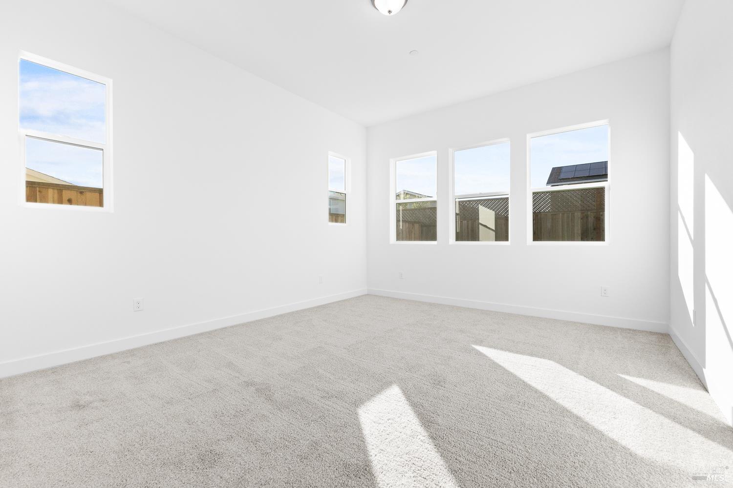 7325 Willowglen Drive Rohnert Park CA 94928