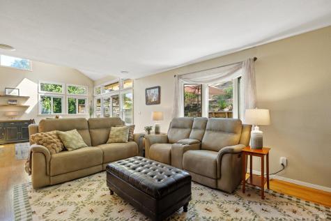 525 Malobar Drive Novato CA 94945