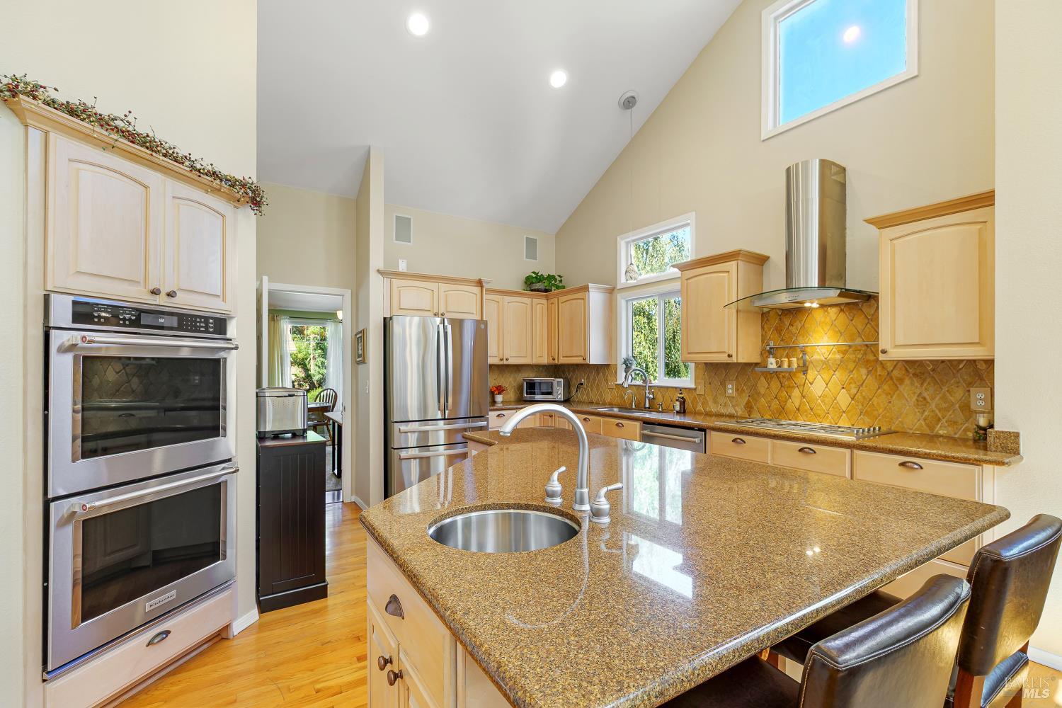 525 Malobar Drive Novato CA 94945