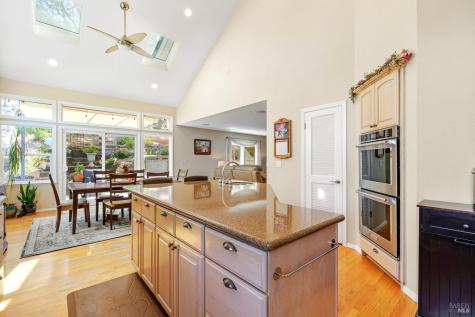 525 Malobar Drive Novato CA 94945
