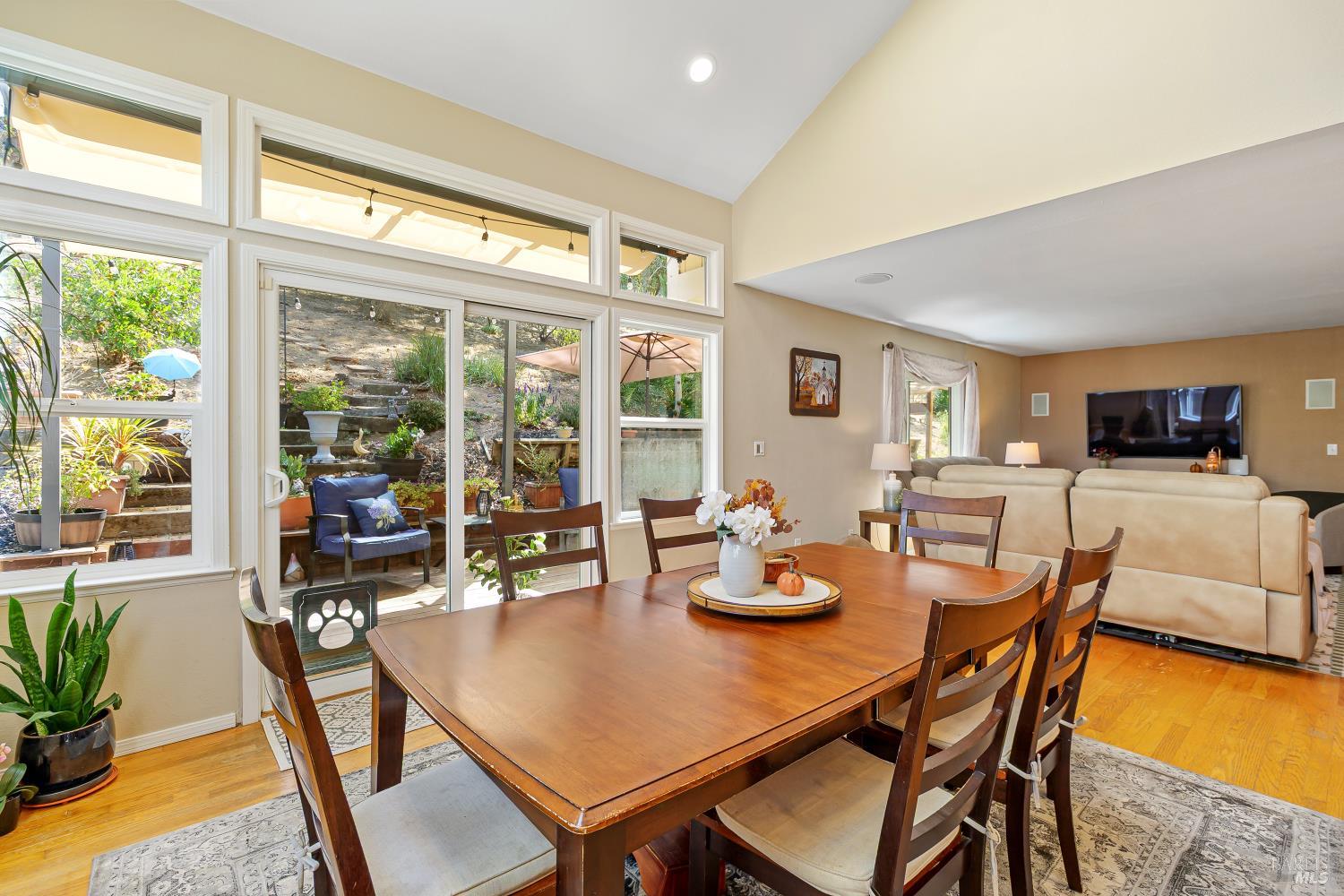 525 Malobar Drive Novato CA 94945