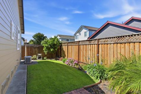 7811 Foppiano Way Windsor CA 95492
