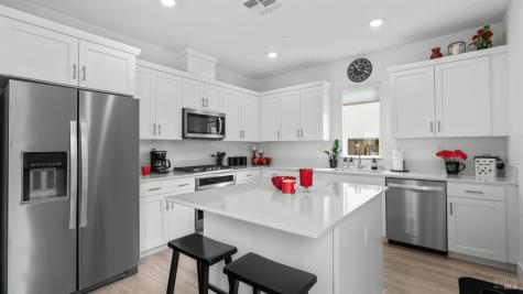6083 Oak Leaf Place Rohnert Park CA 94928