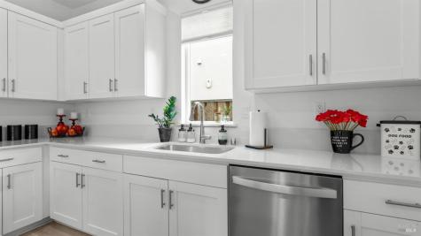 6083 Oak Leaf Place Rohnert Park CA 94928