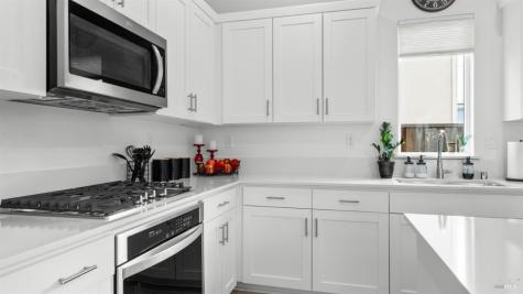 6083 Oak Leaf Place Rohnert Park CA 94928