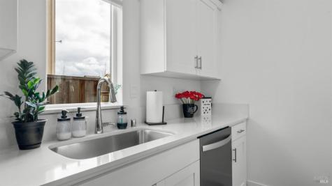 6083 Oak Leaf Place Rohnert Park CA 94928