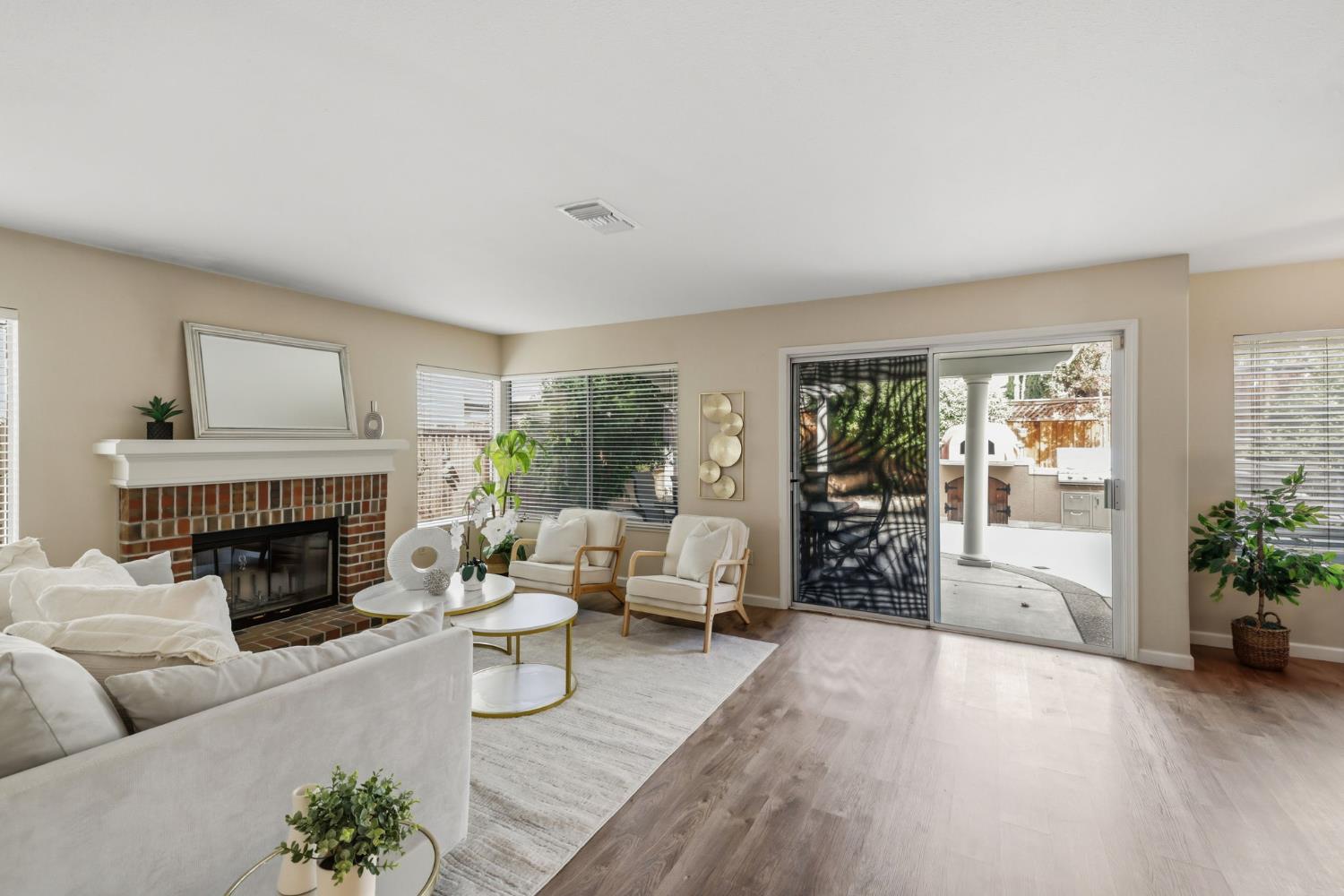 1826 Pelican Court Tracy CA 95376