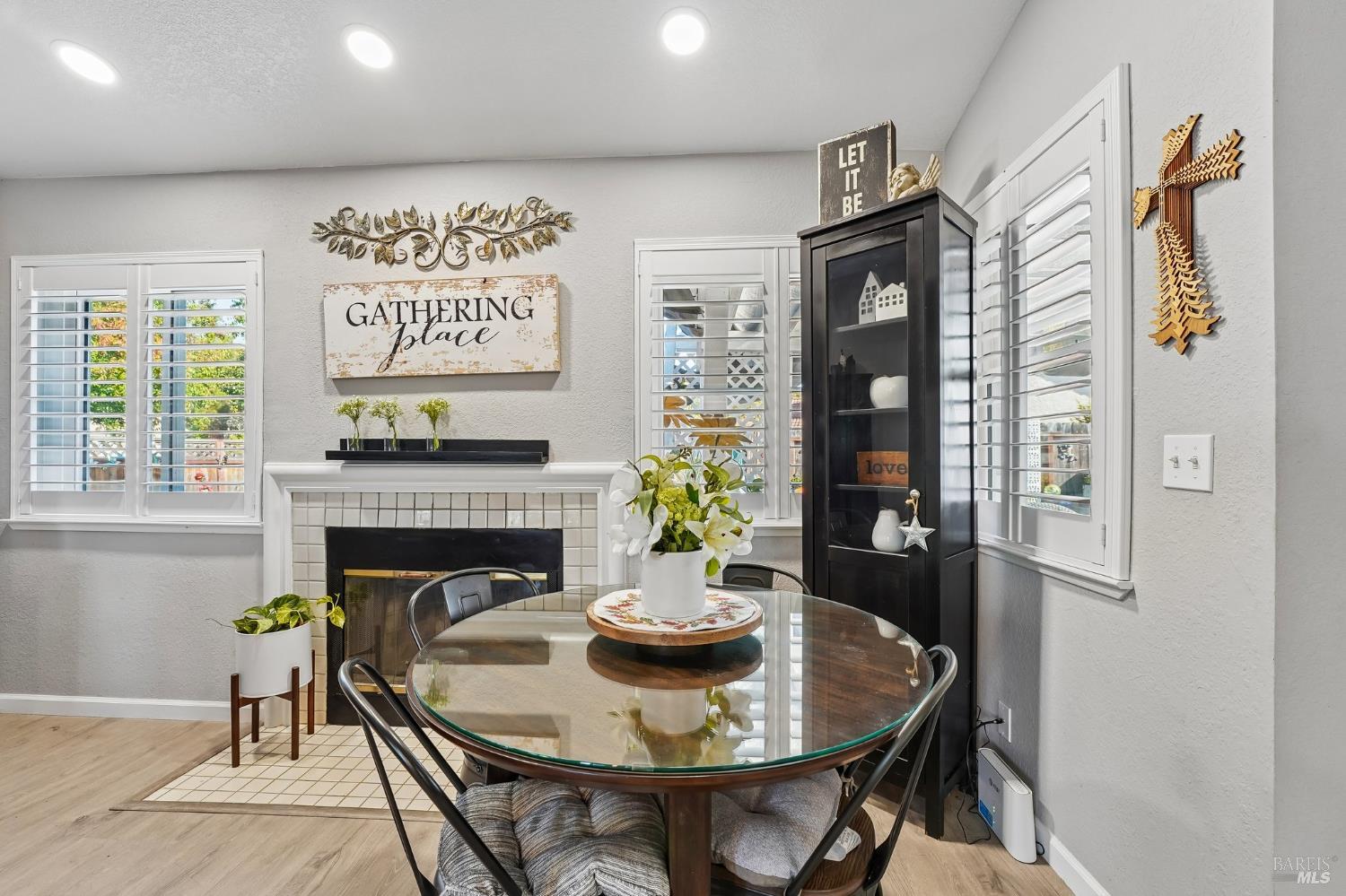 1102 Charter Lane Fairfield CA 94533