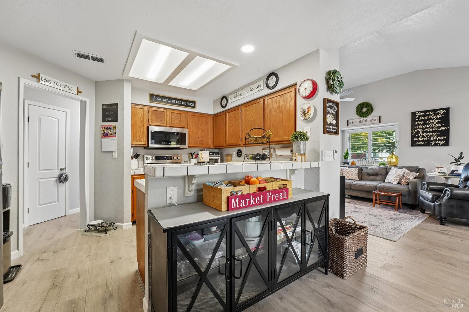 1102 Charter Lane Fairfield CA 94533