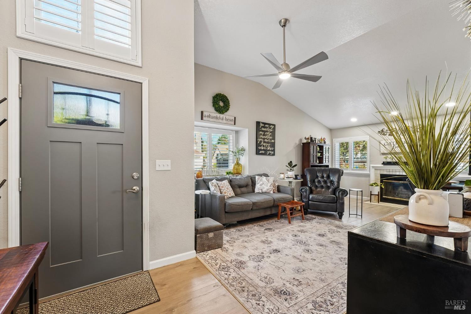 1102 Charter Lane Fairfield CA 94533