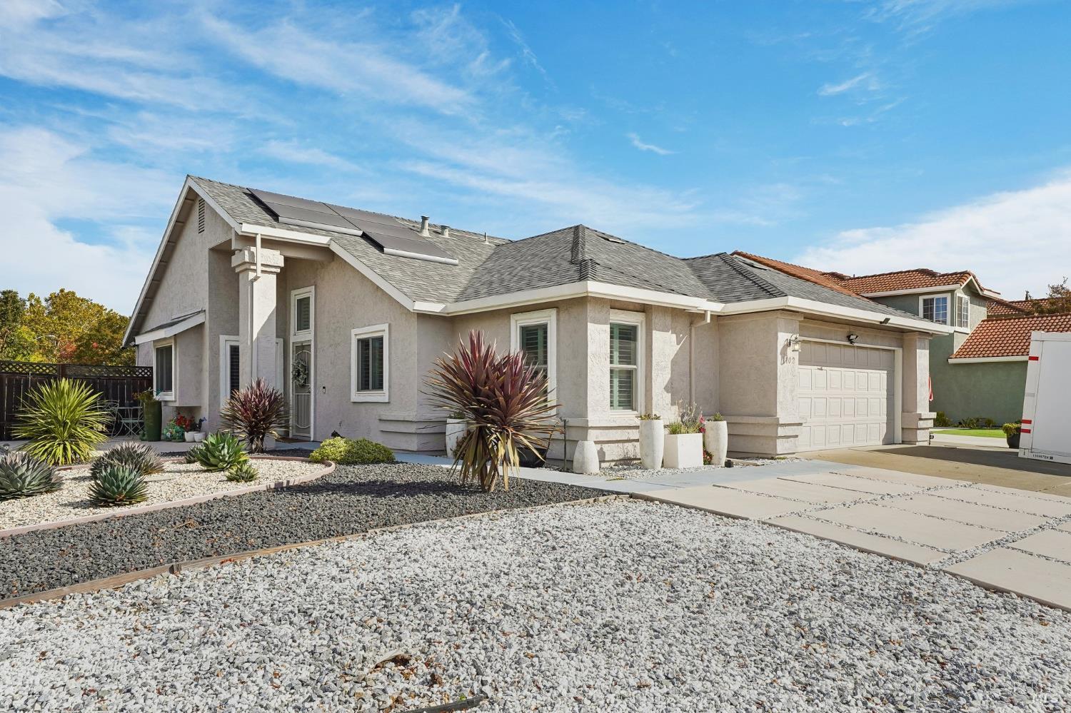 1102 Charter Lane Fairfield CA 94533