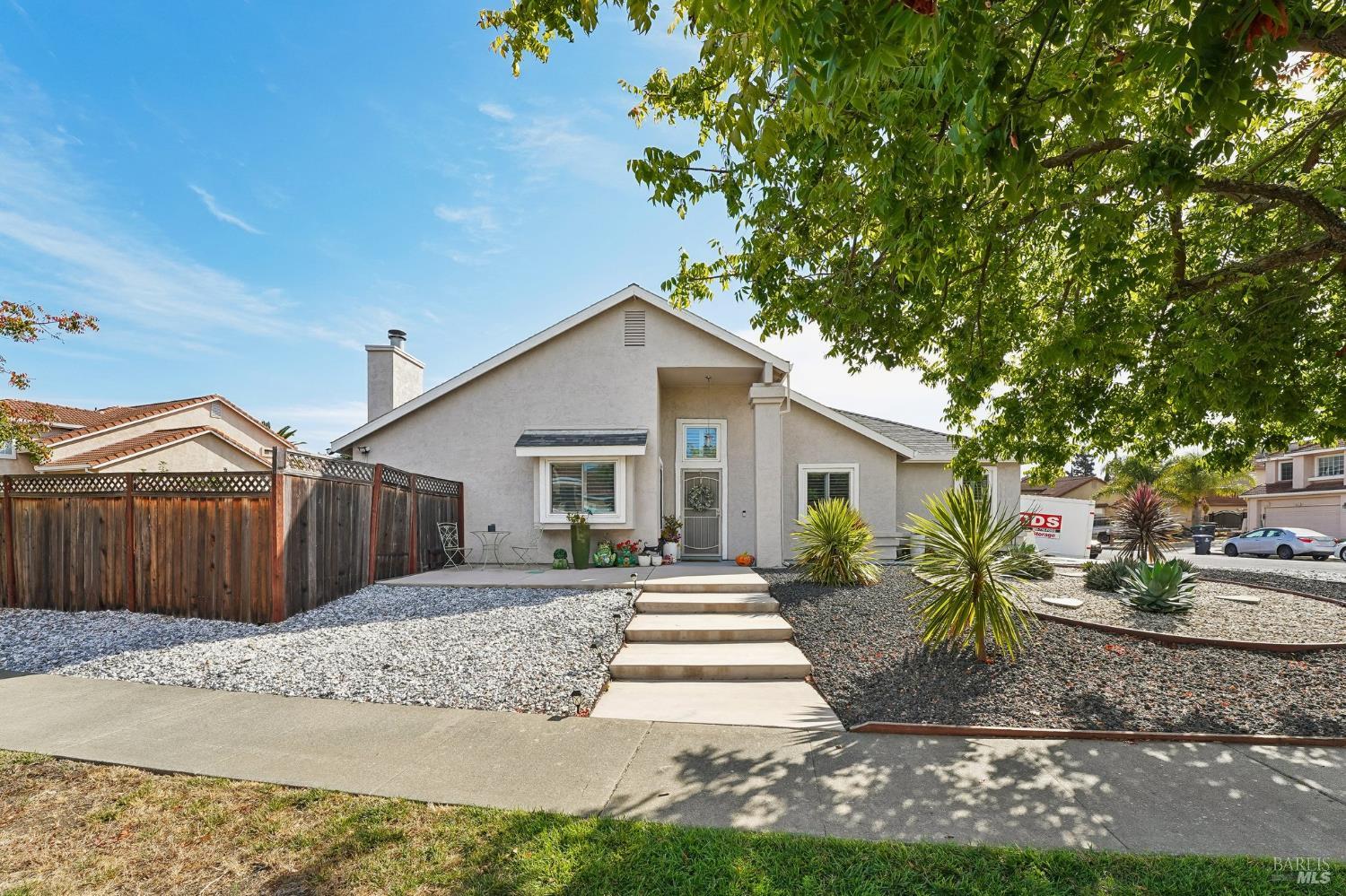 1102 Charter Lane Fairfield CA 94533