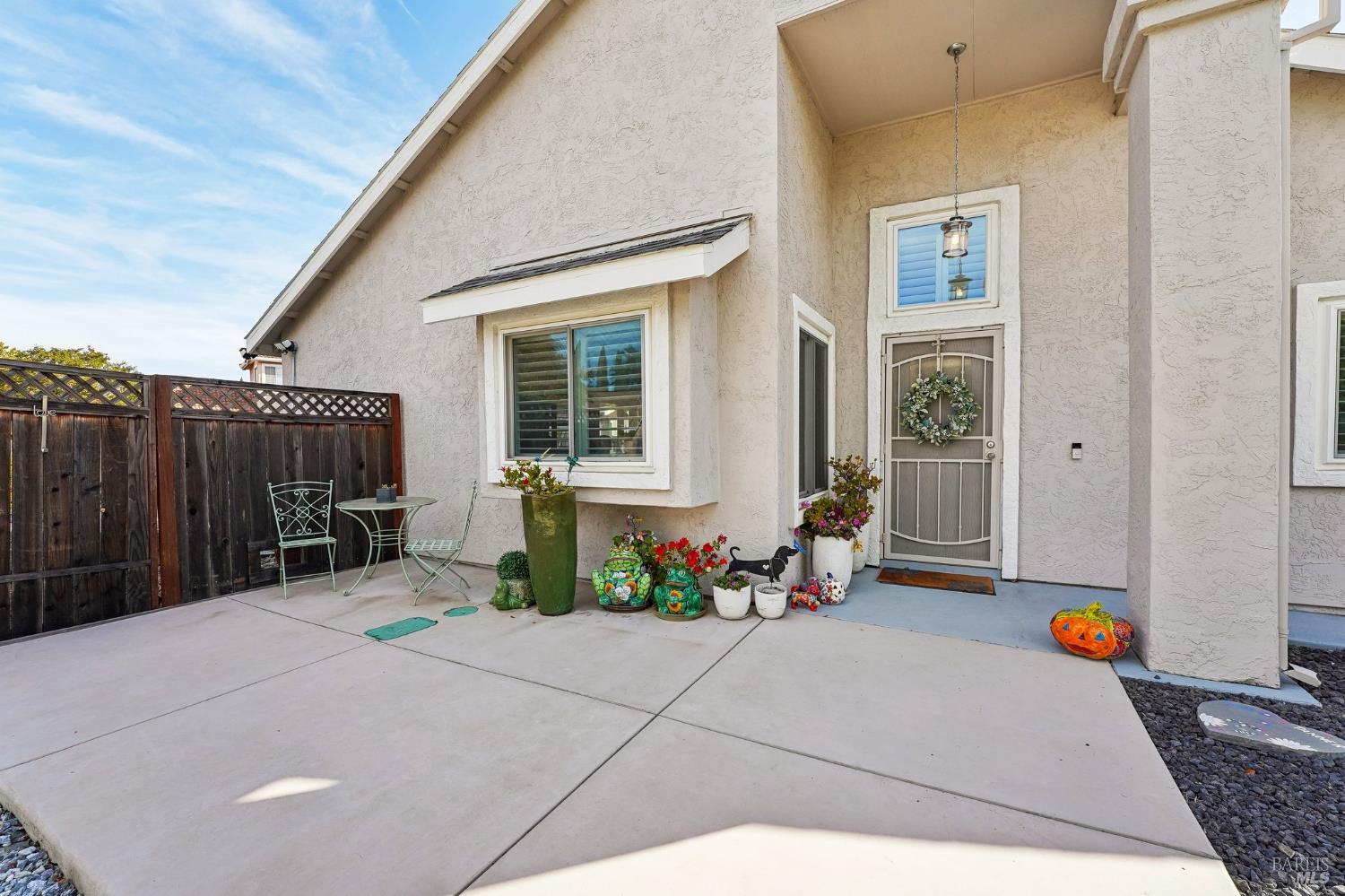 1102 Charter Lane Fairfield CA 94533