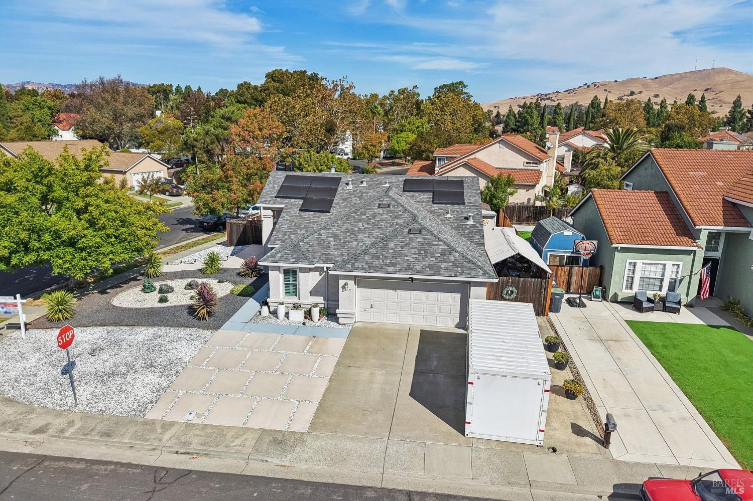 1102 Charter Lane Fairfield CA 94533