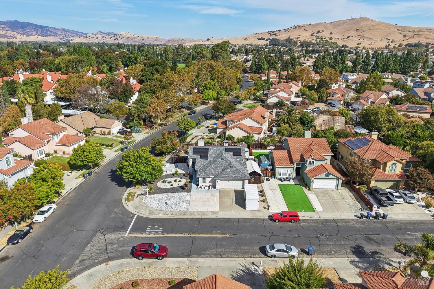 1102 Charter Lane Fairfield CA 94533