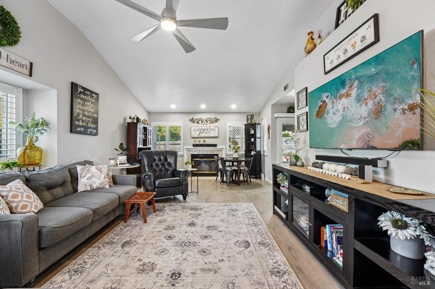 1102 Charter Lane Fairfield CA 94533