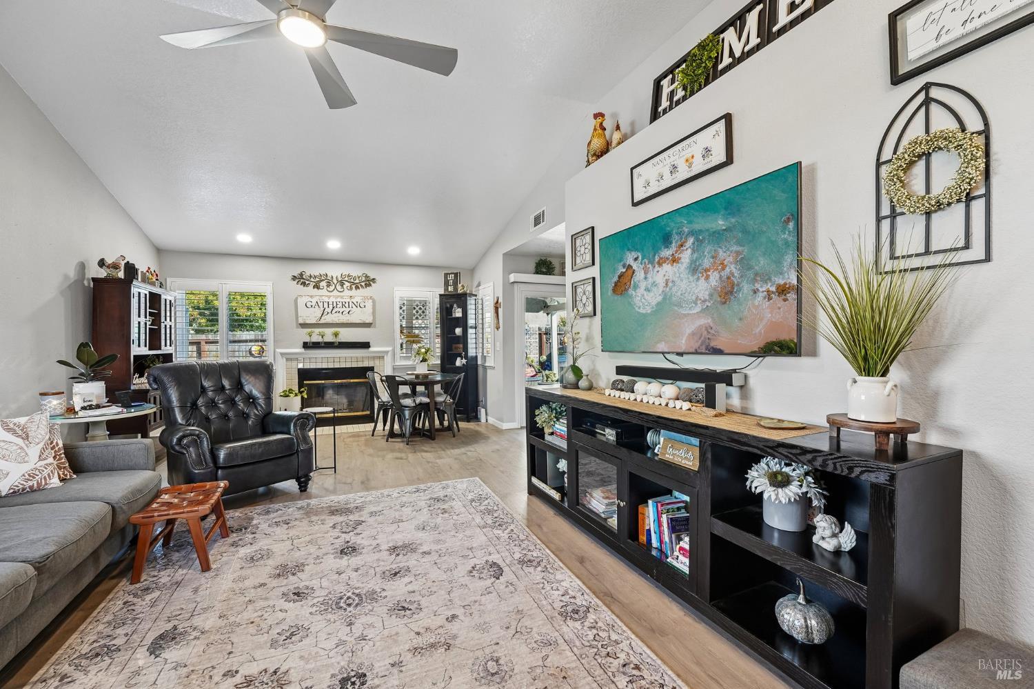 1102 Charter Lane Fairfield CA 94533