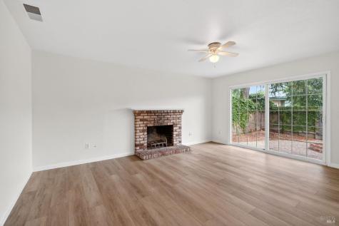 281 Meadowood Lane Sonoma CA 95476