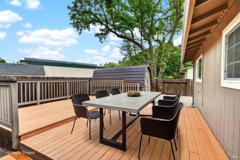 281 Meadowood Lane Sonoma CA 95476
