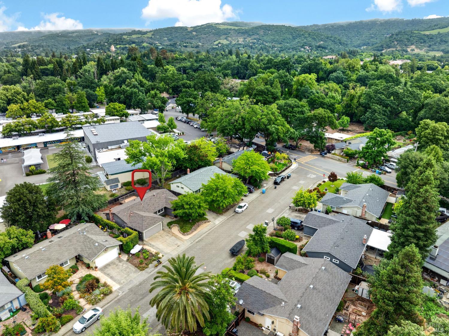 281 Meadowood Lane Sonoma CA 95476