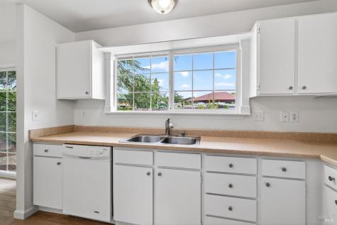 281 Meadowood Lane Sonoma CA 95476