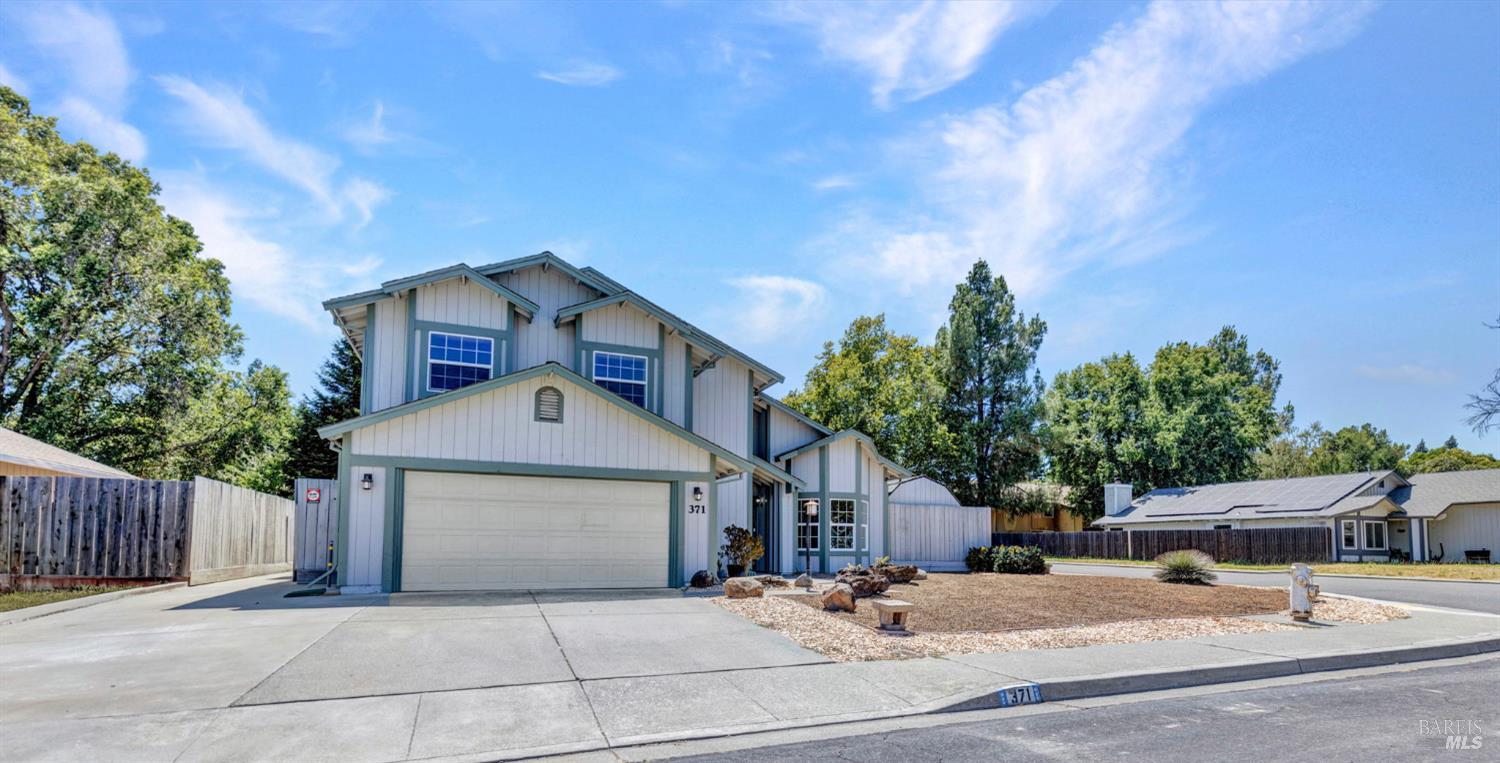 371 Woodstock Circle Vacaville CA 95687