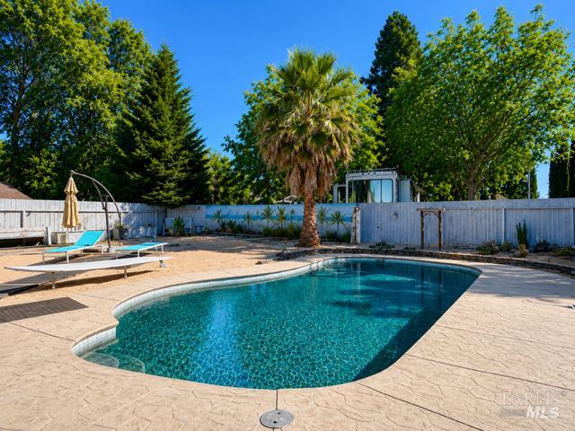 371 Woodstock Circle Vacaville CA 95687