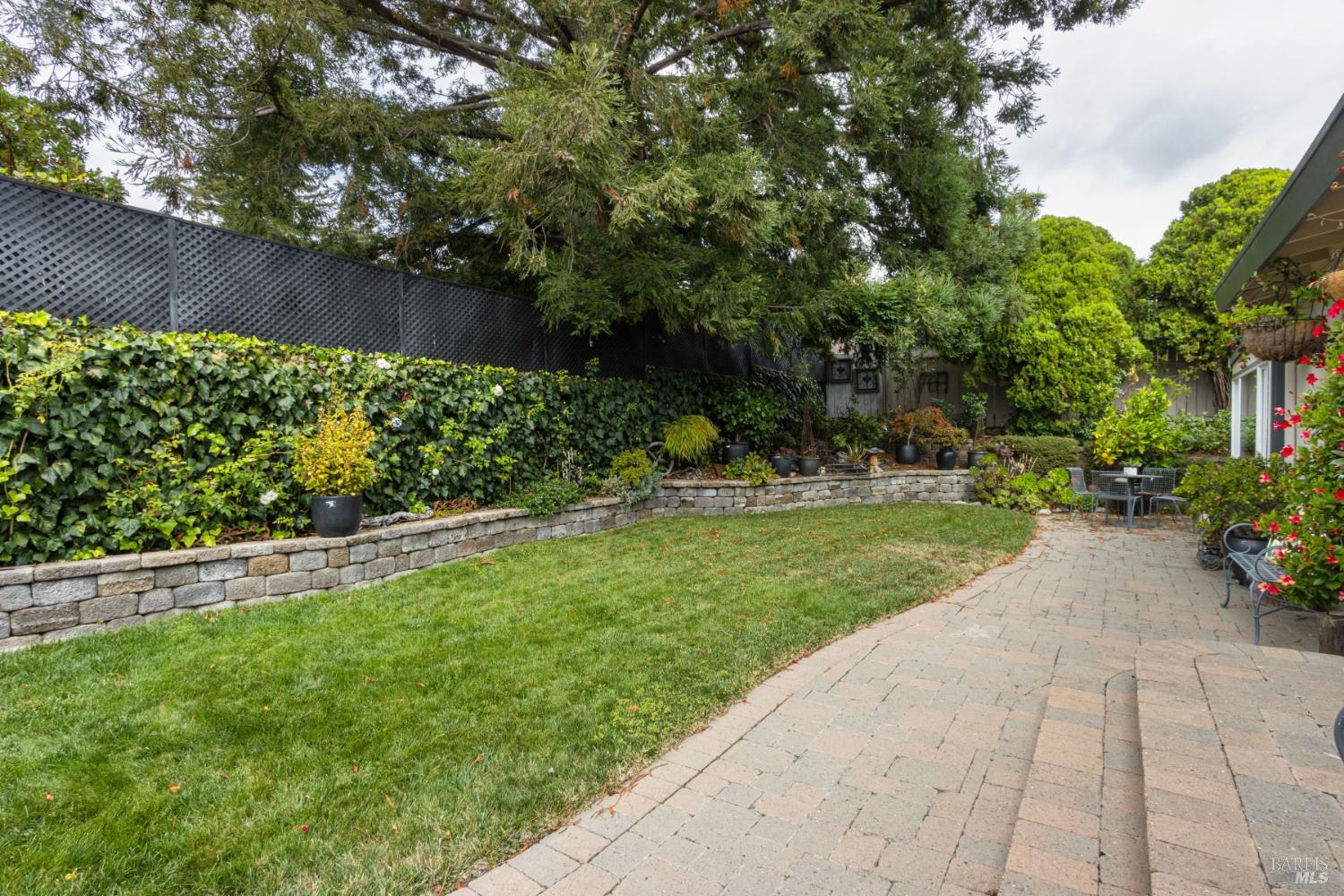 4508 Whitecliff Way Richmond CA 94803