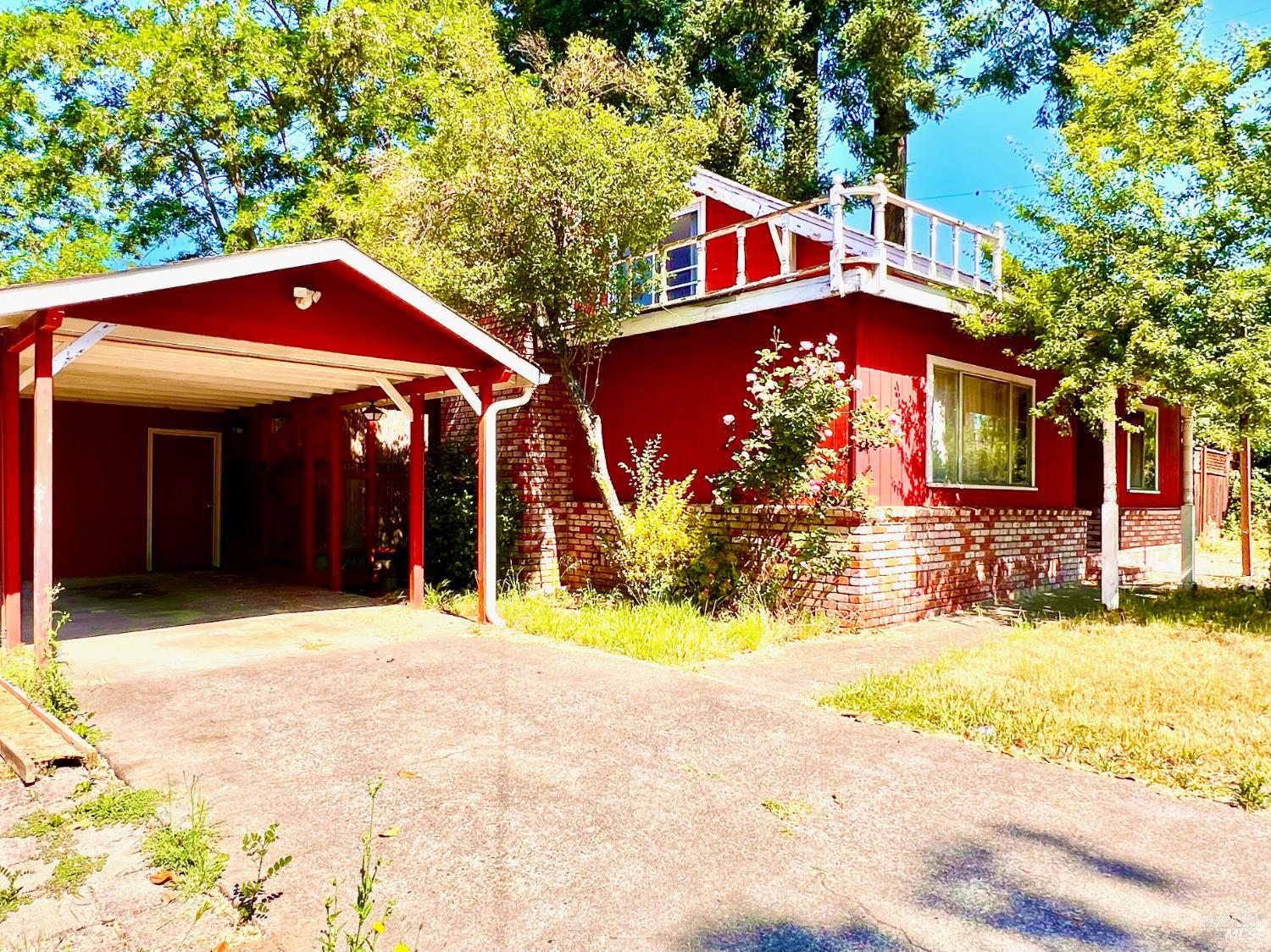 308 Coast Street Willits CA 95490