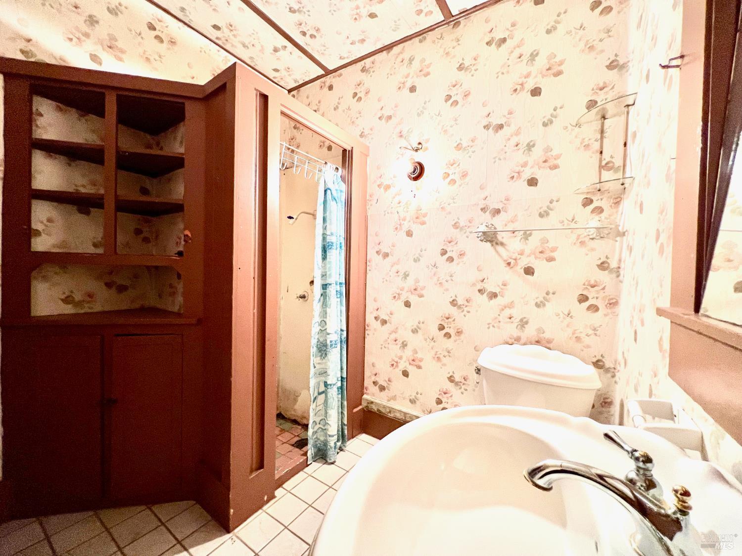 308 Coast Street Willits CA 95490
