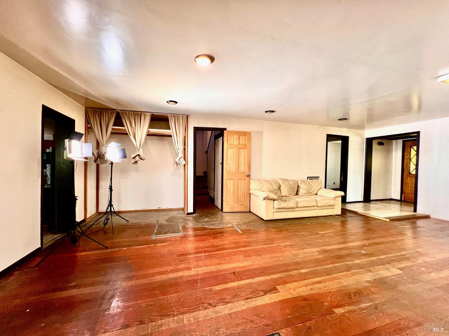 308 Coast Street Willits CA 95490