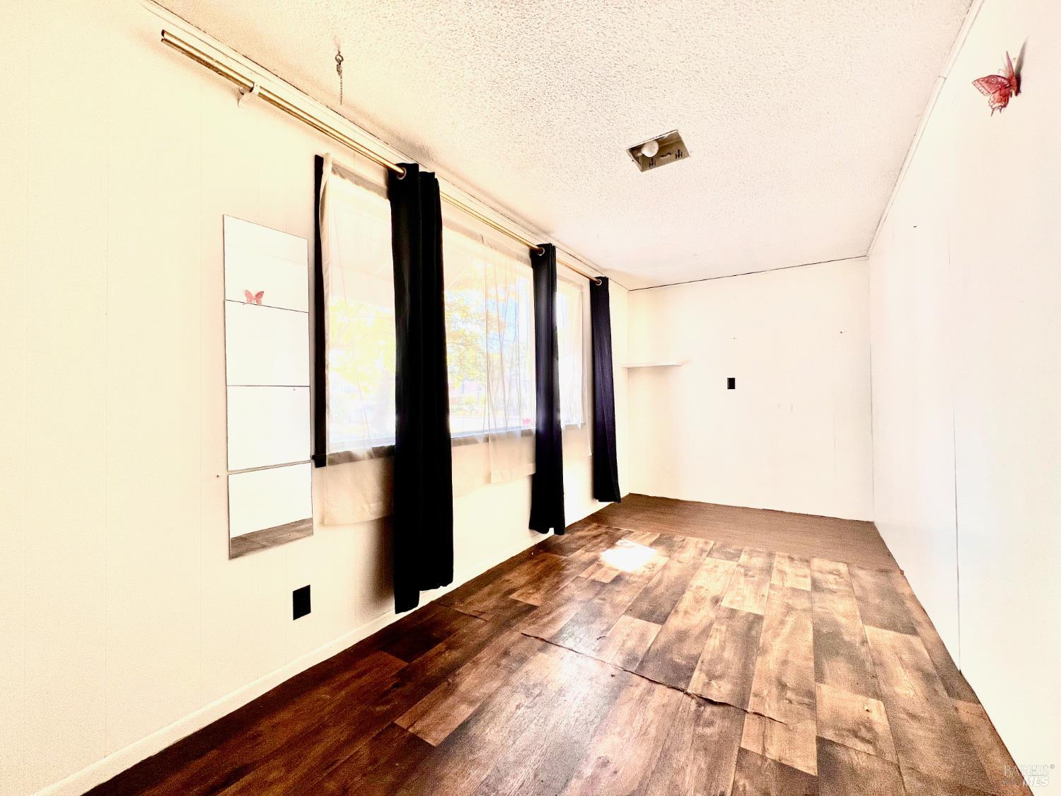 308 Coast Street Willits CA 95490
