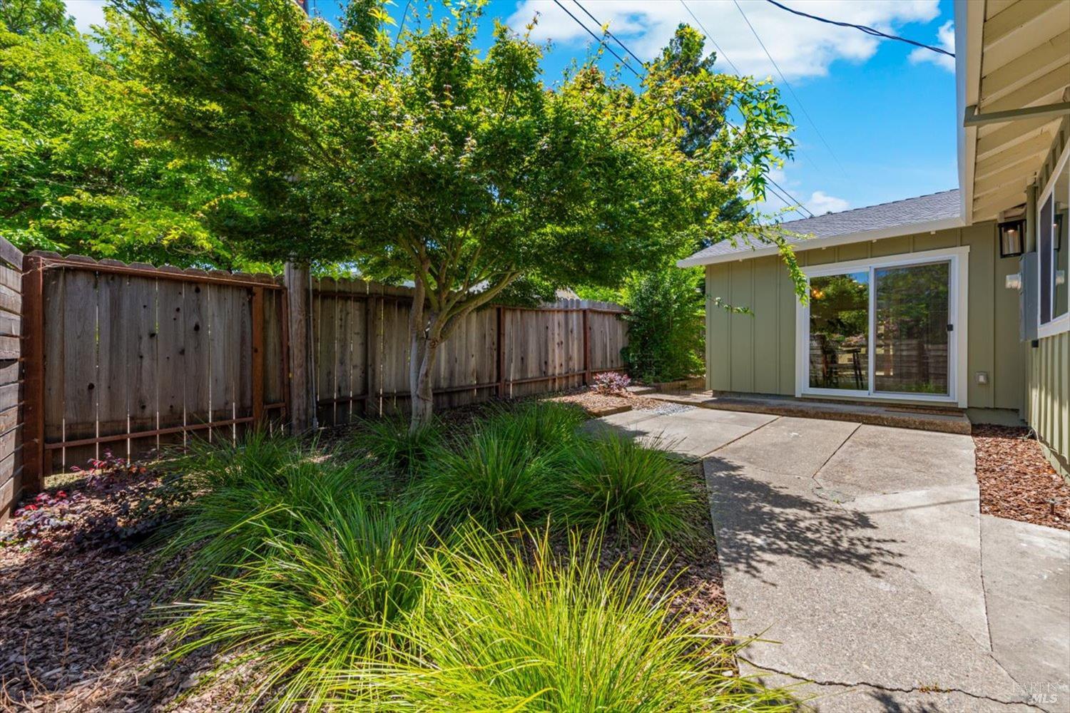 2131 1st Avenue Napa CA 94558