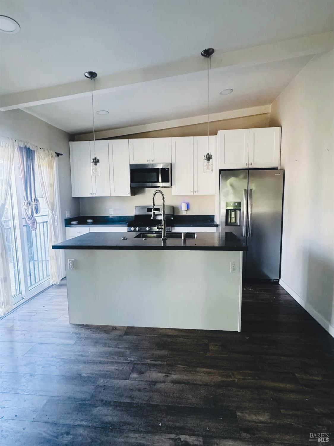 49 Denfield Avenue Benicia CA 94510